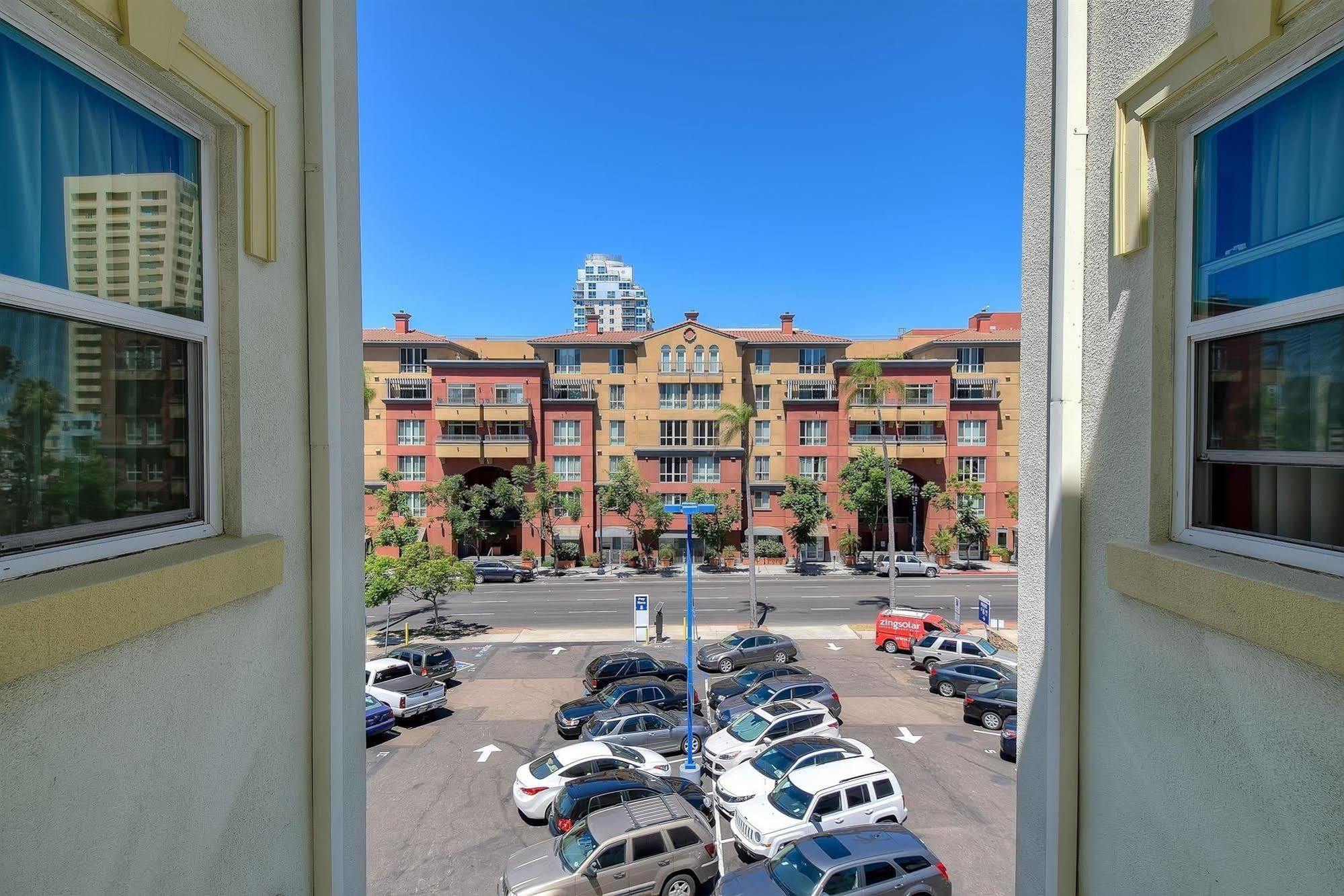 Motel 6-San Diego, Ca - Downtown Exterior photo